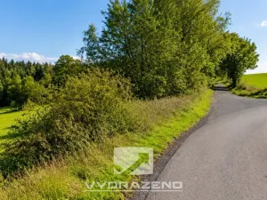 Prodej louky, Háje nad Jizerou, 5618 m2