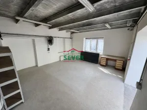 Pronájem komerční nemovitosti, Most - Komořany, Třebušická, 36 m2