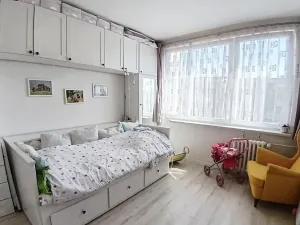 Prodej bytu 3+1, Praha - Modřany, Pertoldova, 65 m2