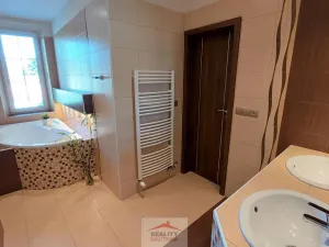 Prodej bytu 4+1, Valašské Meziříčí, Nerudova, 102 m2