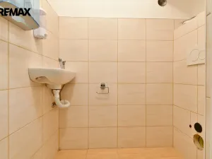 Pronájem obchodního prostoru, Třebechovice pod Orebem, Masarykovo náměstí, 126 m2
