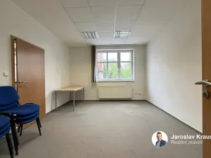 Pronájem kanceláře, Jičín, Vrchlického, 107 m2