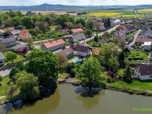 Prodej rodinného domu, Osek, 192 m2