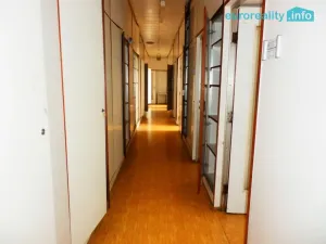 Pronájem obchodního prostoru, Praha - Stodůlky, Mukařovského, 735 m2