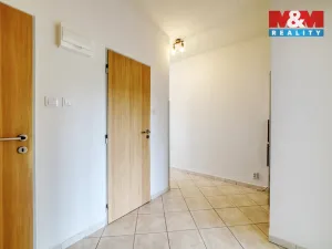 Prodej bytu 2+1, Cheb, Kosmonautů, 54 m2