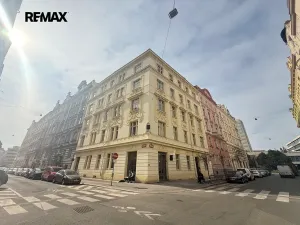 Pronájem bytu 2+kk, Praha - Holešovice, Šimáčkova, 68 m2