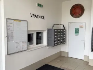 Prodej bytu 2+1, Praha - Bohnice, Hlivická, 61 m2