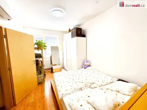 Pronájem bytu 2+kk, Praha - Hloubětín, V chaloupkách, 45 m2
