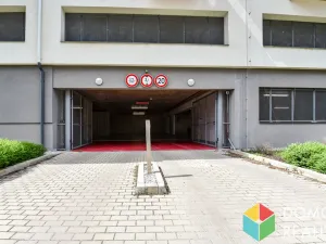 Pronájem garáže, Beroun - Beroun-Město, Nepilova, 12 m2