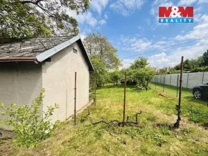 Prodej zahrady, Chvaletice, 351 m2
