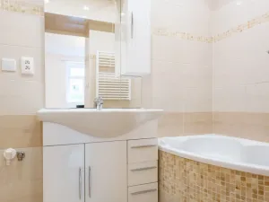 Pronájem bytu 2+kk, Praha - Vinohrady, Písecká, 48 m2