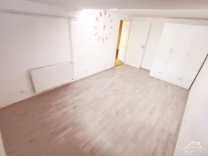 Pronájem bytu 1+1, Jihlava, Letní, 50 m2