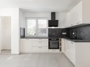 Prodej rodinného domu, Bělá, 220 m2