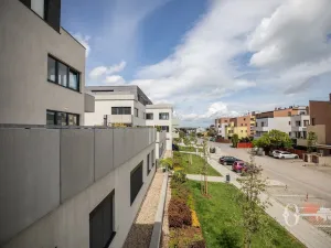 Prodej bytu 2+kk, Horoměřice, Karla IV., 55 m2