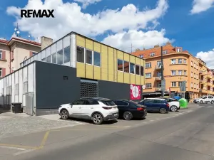 Pronájem obchodního prostoru, Praha - Strašnice, Starostrašnická, 158 m2
