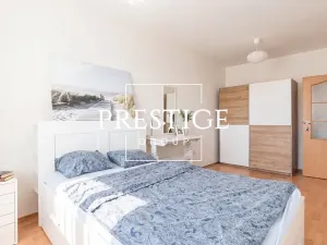 Pronájem bytu 3+kk, Praha - Kamýk, Otradovická, 108 m2