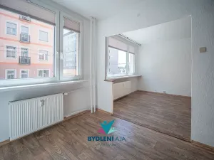 Prodej bytu 3+1, Teplice, Jana Koziny, 72 m2