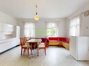 Prodej rodinného domu, Lipová, 176 m2