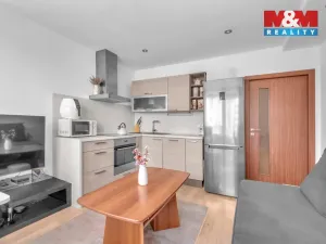 Prodej bytu 2+kk, Pardubice - Studánka, Jana Zajíce, 49 m2