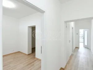 Pronájem bytu 2+kk, Benešov, Tyršova, 55 m2