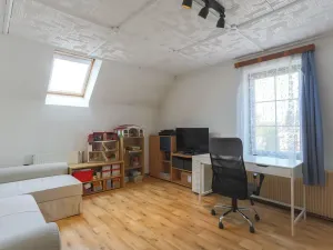 Prodej vícegeneračního domu, Nové Strašecí, Křivoklátská, 325 m2
