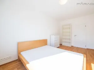 Pronájem bytu 4+kk, Praha - Modřany, Božetická, 77 m2