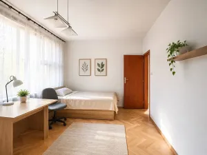 Pronájem bytu 1+1, Praha - Kobylisy, Mirovická, 35 m2