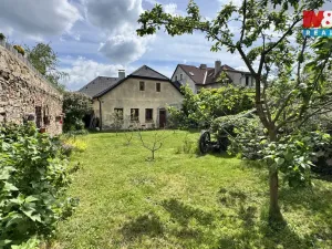 Prodej rodinného domu, Černovice, Dobešovská, 300 m2