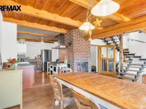 Prodej chalupy, Kamenice, 330 m2