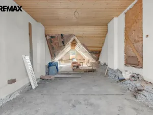 Prodej chalupy, Kamenice, 330 m2