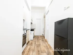 Pronájem bytu 2+kk, Praha - Libeň, Novákových, 43 m2