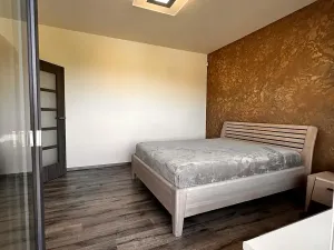 Prodej bytu 3+kk, Karlovy Vary, Svatošská, 92 m2