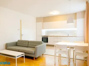 Pronájem bytu 2+kk, Lanškroun - Lanškroun-Vnitřní Město, nám. J. M. Marků, 62 m2