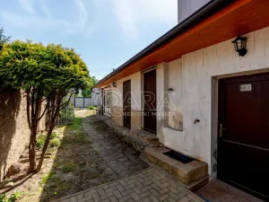 Prodej rodinného domu, Velvary, Pražská, 217 m2
