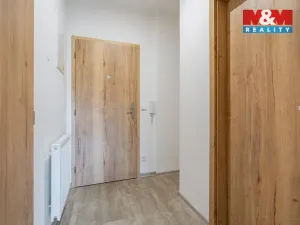 Prodej bytu 2+kk, Třeboň - Holičky, 42 m2