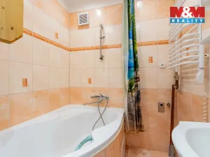 Prodej bytu 3+1, Kunžak, Bystřická, 76 m2