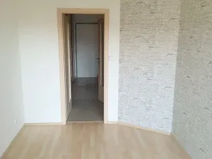 Pronájem bytu 2+kk, Praha - Vysočany, Na Harfě, 44 m2