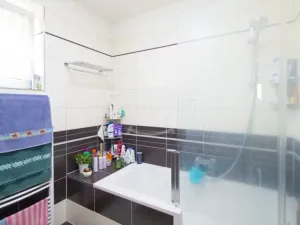 Prodej rodinného domu, Holasovice - Štemplovec, 295 m2