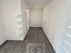 Pronájem bytu 3+kk, Kladno, Švýcarská, 76 m2