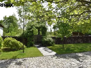 Prodej komerční nemovitosti, Dolany - Véska, 290 m2