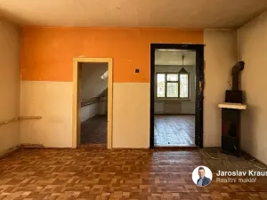 Prodej rodinného domu, Pecka, 117 m2