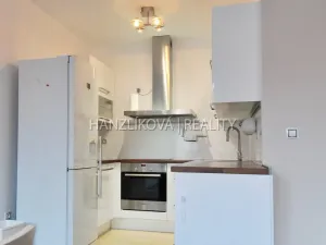 Pronájem bytu 2+kk, České Budějovice - České Budějovice 3, Riegrova, 65 m2