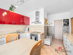 Prodej bytu 3+1, Holýšov, Pod Makovým vrchem, 67 m2
