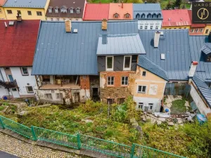 Prodej rodinného domu, Jáchymov, náměstí Republiky, 489 m2