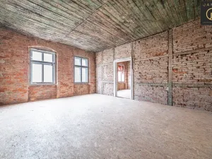 Prodej činžovního domu, Jáchymov, náměstí Republiky, 489 m2