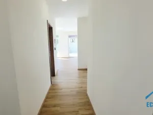 Pronájem obchodního prostoru, Herink, U Kovárny, 92 m2