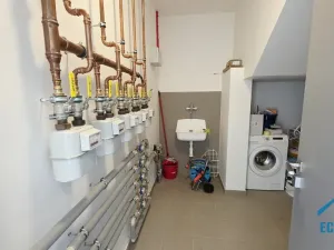 Pronájem kanceláře, Herink, U Kovárny, 55 m2