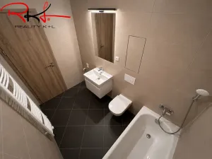 Pronájem bytu 2+kk, Praha, Pod Harfou, 49 m2