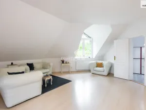 Prodej rodinného domu, Praha - Lhotka, Vzdušná, 420 m2