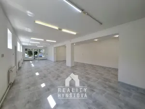Pronájem obchodního prostoru, Blansko, Bezručova, 136 m2
